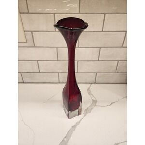 MCM Blown Glass Red‎ Tall Thin Vase Seda Sweden, Vintage Decorative Fluted Edge